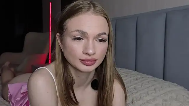 Pussyya777 online show from 27, 4, 2026