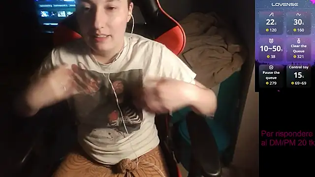 h4cMorganaEvelynn online show from 15, 4, 2026