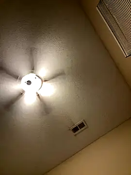 Snapshot of El_matatan_XD123 chatting on 9, 9, 2025 El matatan XD123 online show from 9, 9, 2025