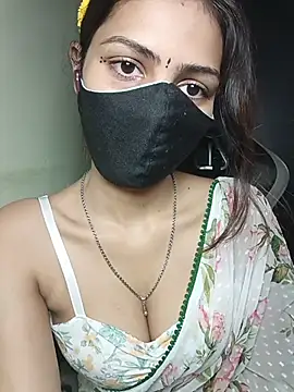 Isha Sax online show from 7, 11, 2025