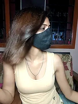 Isha Sax online show from 6, 10, 2025