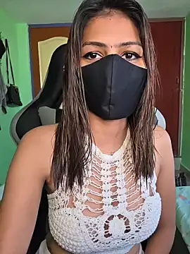 Isha Sax online show from 30, 4, 2026