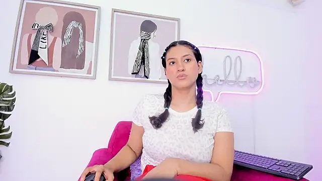 Snapshot of niia7 chatting on 14, 6, 2026 niia7 online show from 14, 6, 2026