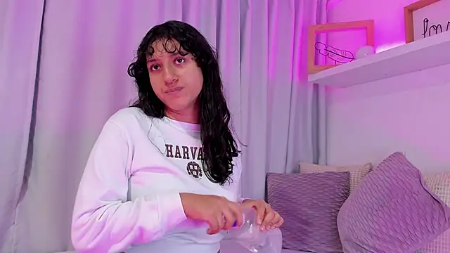 niia7 online show from 2, 2, 2026