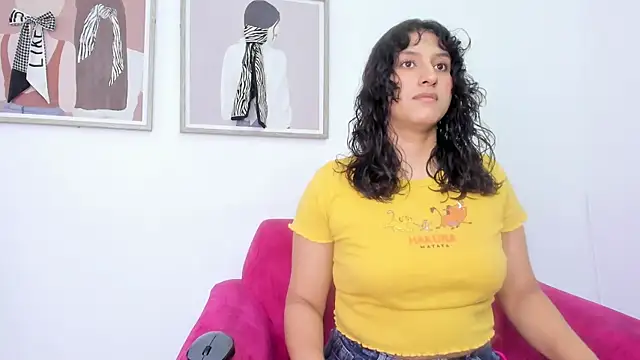 Snapshot of niia7 chatting on 18, 7, 2026 niia7 online show from 18, 7, 2026