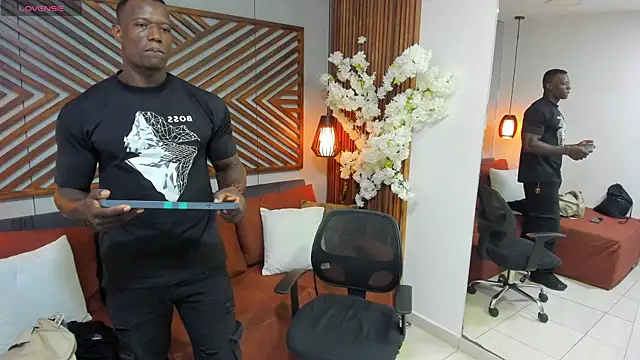 MarcusBlack  online show from 15, 4, 2026