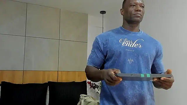 MarcusBlack  online show from 20, 2, 2026