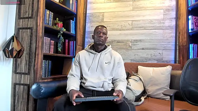 MarcusBlack  online show from 18, 7, 2026