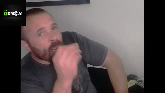Snapshot of Thumper_ss chatting on 5, 8, 2026 Thumper ss online show from 5, 8, 2026