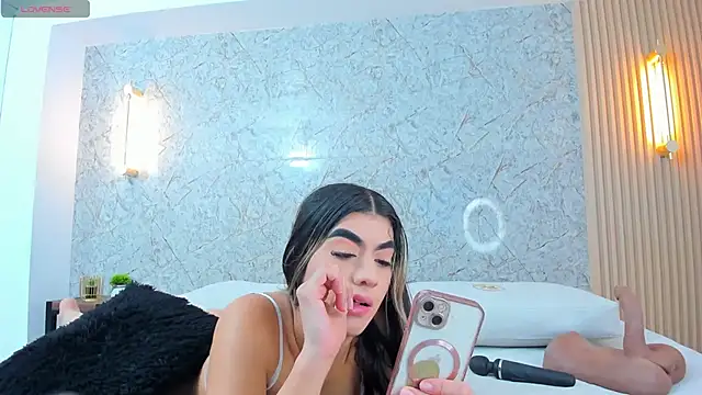 Antonella west online show from 8, 11, 2025