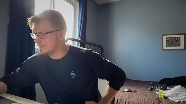 Snapshot of lustylyndon chatting on 30, 5, 2026 lustylyndon online show from 30, 5, 2026