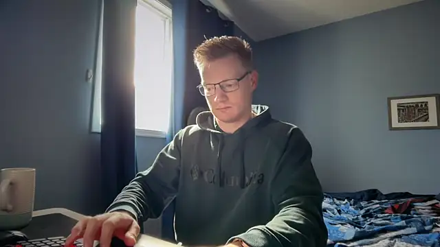 Snapshot of lustylyndon chatting on 17, 5, 2026 lustylyndon online show from 17, 5, 2026