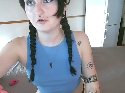 Violett3333 online show from 1, 10, 2025
