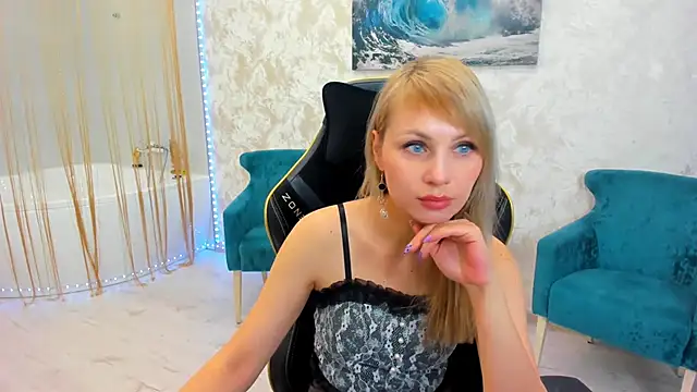 LindaSandy 1 online show from 3, 10, 2025