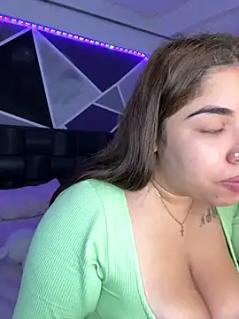 Snapshot of jazminslut chatting on 21, 5, 2026 jazminslut online show from 21, 5, 2026