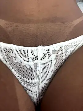 Indiapretinha4 online show from 18, 9, 2025