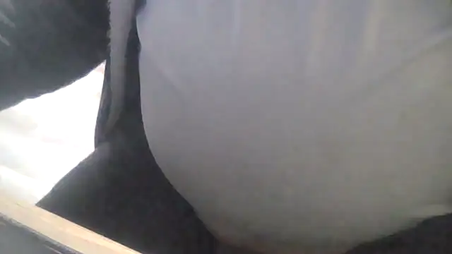 Snapshot of latexsub75 chatting on 22, 12, 2025 latexsub75 online show from 22, 12, 2025