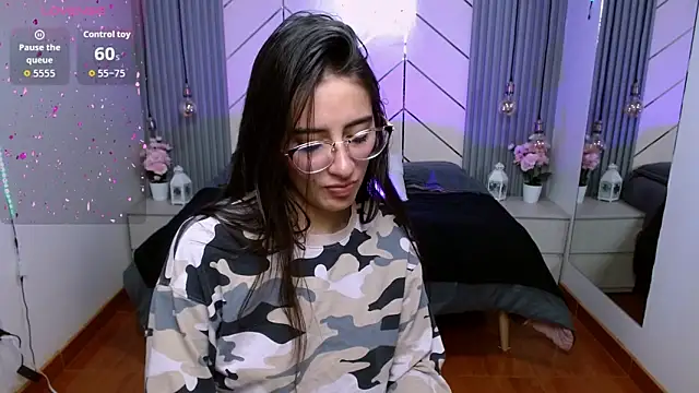 alesiamoore online show from 24, 3, 2026