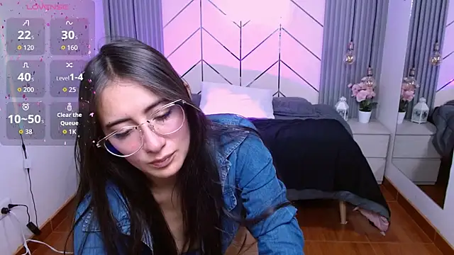 alesiamoore online show from 31, 3, 2026