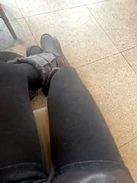 xiaoyuan01 online show from 16, 12, 2025