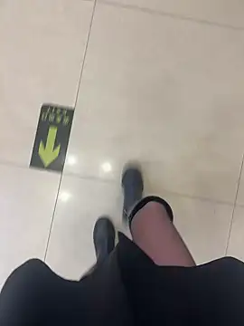 xiaoyuan01 online show from 21, 4, 2026