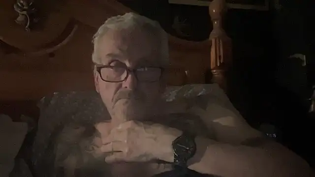 Snapshot of poggles chatting on 28, 3, 2026 poggles online show from 28, 3, 2026
