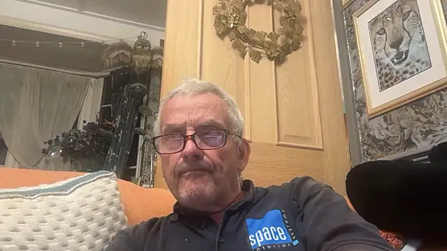 poggles online show from 28, 10, 2025