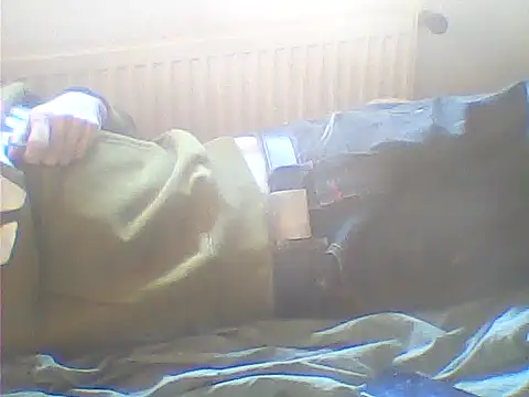 Snapshot of rimbaud77 chatting on 15, 10, 2025 rimbaud77 online show from 15, 10, 2025