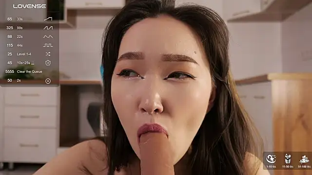 scamelia online show from 28, 10, 2025