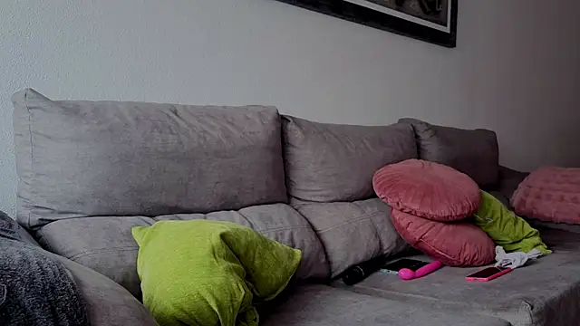 agustinalatina online show from 23, 4, 2026