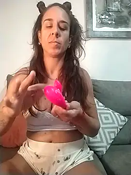 Snapshot of agustinalatina chatting on 24, 9, 2025 agustinalatina online show from 24, 9, 2025