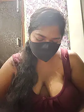 Liyaa 24 online show from 21, 4, 2026