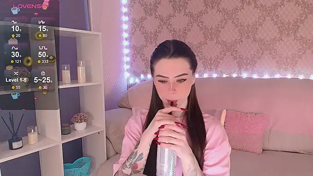 HolyMiax online show from 2, 3, 2026