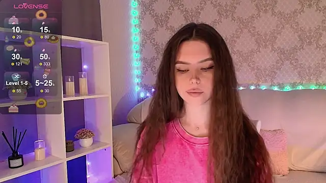 Snapshot of HolyMiax chatting on 18, 5, 2026 HolyMiax online show from 18, 5, 2026