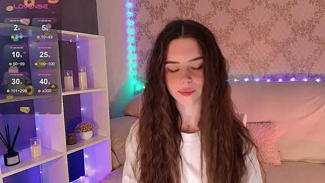 Snapshot of HolyMiax chatting on 5, 6, 2026 HolyMiax online show from 5, 6, 2026