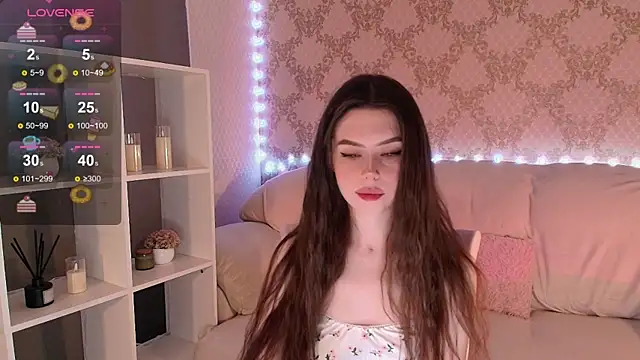 HolyMiax online show from 6, 4, 2026