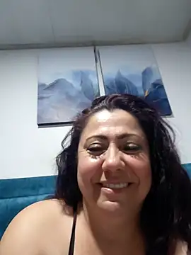 Snapshot of EmmaJhomson chatting on 26, 4, 2026 EmmaJhomson online show from 26, 4, 2026