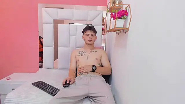 erickandnatasha 69 online show from 14, 2, 2026