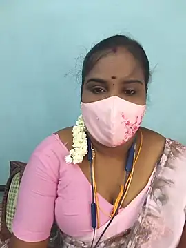 Snapshot of Tamil_riyalini12 chatting on 4, 6, 2026 Tamil riyalini12 online show from 4, 6, 2026