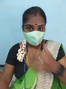 Snapshot of Tamil_riyalini12 chatting on 10, 6, 2026 Tamil riyalini12 online show from 10, 6, 2026