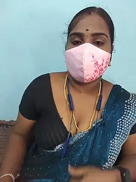 Snapshot of Tamil_riyalini12 chatting on 28, 5, 2026 Tamil riyalini12 online show from 28, 5, 2026