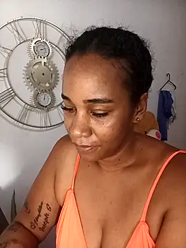 Snapshot of EbonyHorrny chatting on 4, 5, 2026 EbonyHorrny online show from 4, 5, 2026