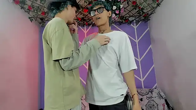 Bastian boyshot77 online show from 10, 10, 2025