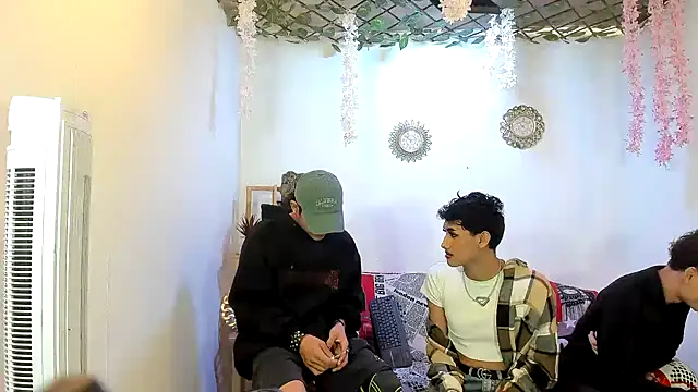 Bastian boyshot77 online show from 15, 2, 2026