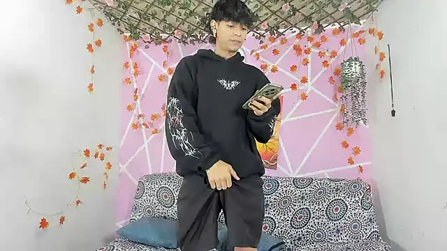 Bastian boyshot77 online show from 15, 12, 2025