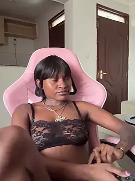 Snapshot of Lil-shawrie chatting on 3, 10, 2025 Lil-shawrie online show from 3, 10, 2025