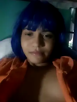 famousfox-69 online show from 6, 10, 2025