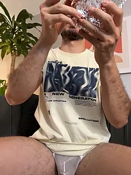 AxelThompson  online show from 29, 11, 2025