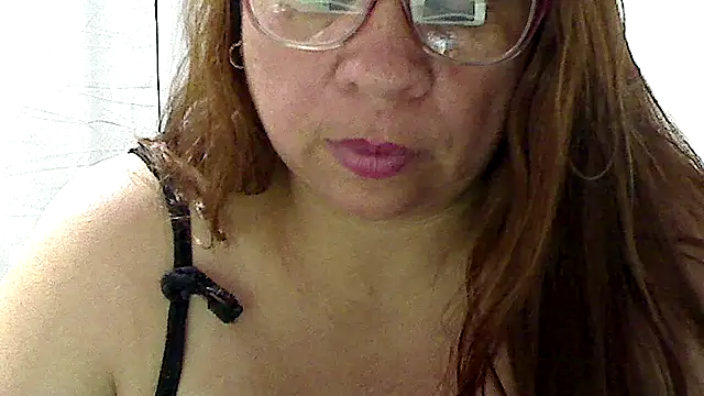 Snapshot of luciana69hot chatting on 11, 5, 2026 luciana69hot online show from 11, 5, 2026