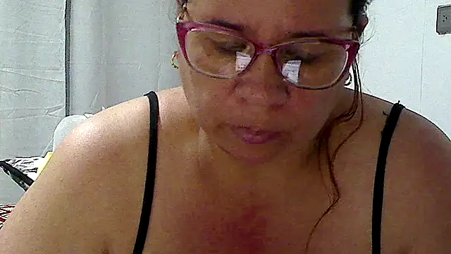 luciana69hot online show from 28, 3, 2026